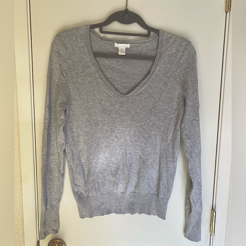 H&M Gray sweater